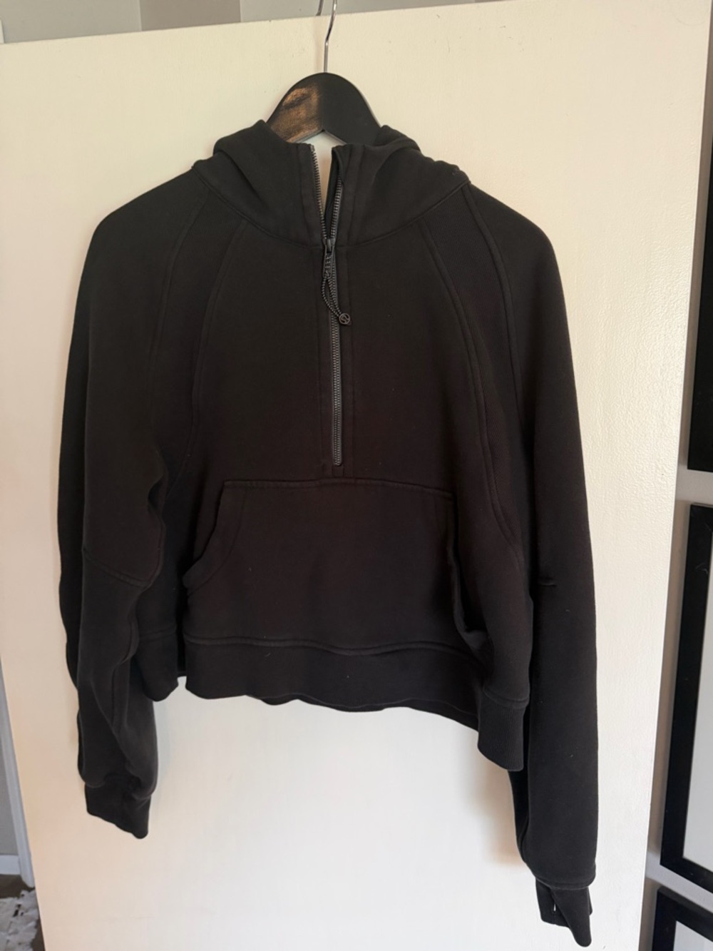 Lululemon Oversized Cropped Scuba 1/2 Zip Hoodie Black Size Medium/Large - Picture 5 of 9